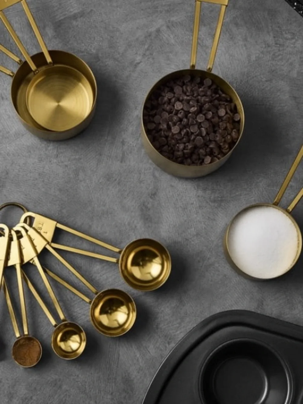 Thyme & Table premium gold